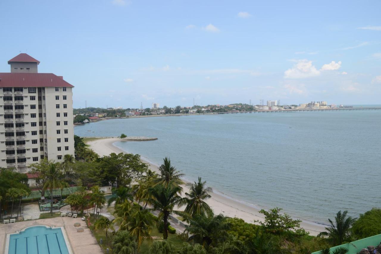 Cozy Seaview Glory Beach Resort Anc Port Dickson Buitenkant foto