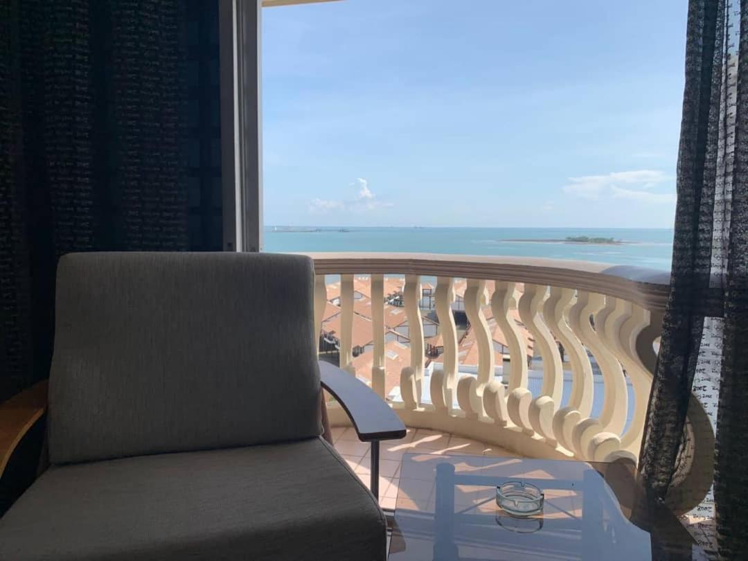 Cozy Seaview Glory Beach Resort Anc Port Dickson Buitenkant foto