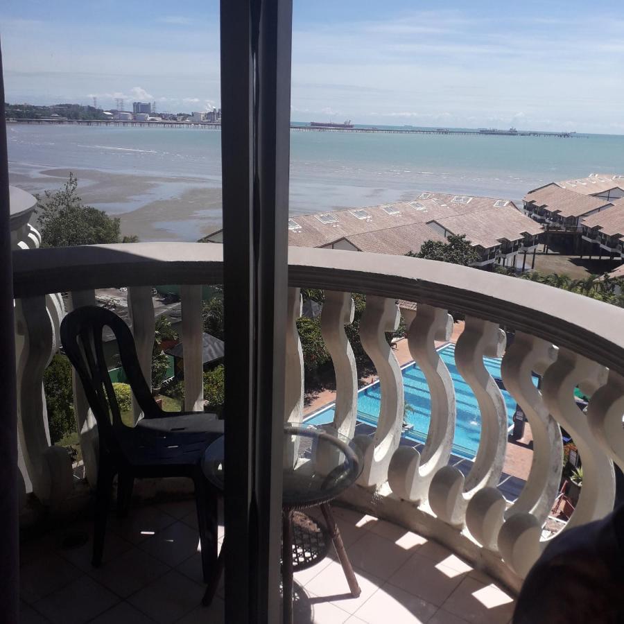 Cozy Seaview Glory Beach Resort Anc Port Dickson Buitenkant foto