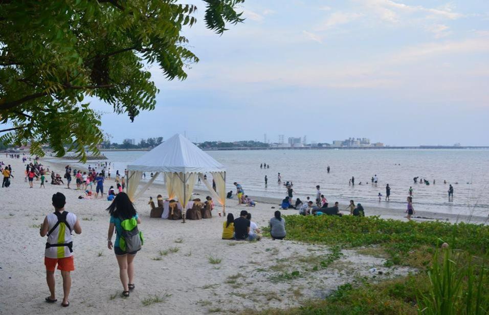 Cozy Seaview Glory Beach Resort Anc Port Dickson Buitenkant foto