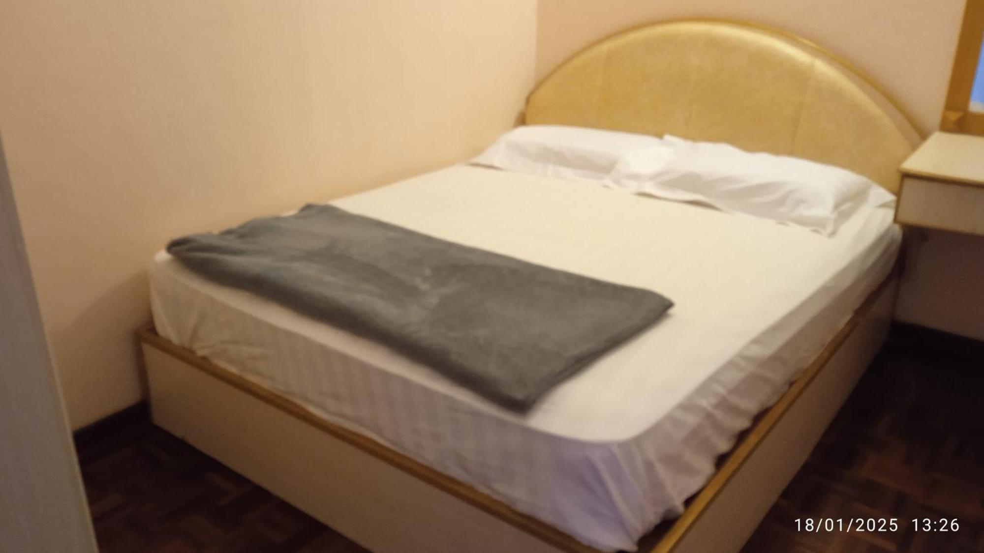 Cozy Seaview Glory Beach Resort Anc Port Dickson Buitenkant foto